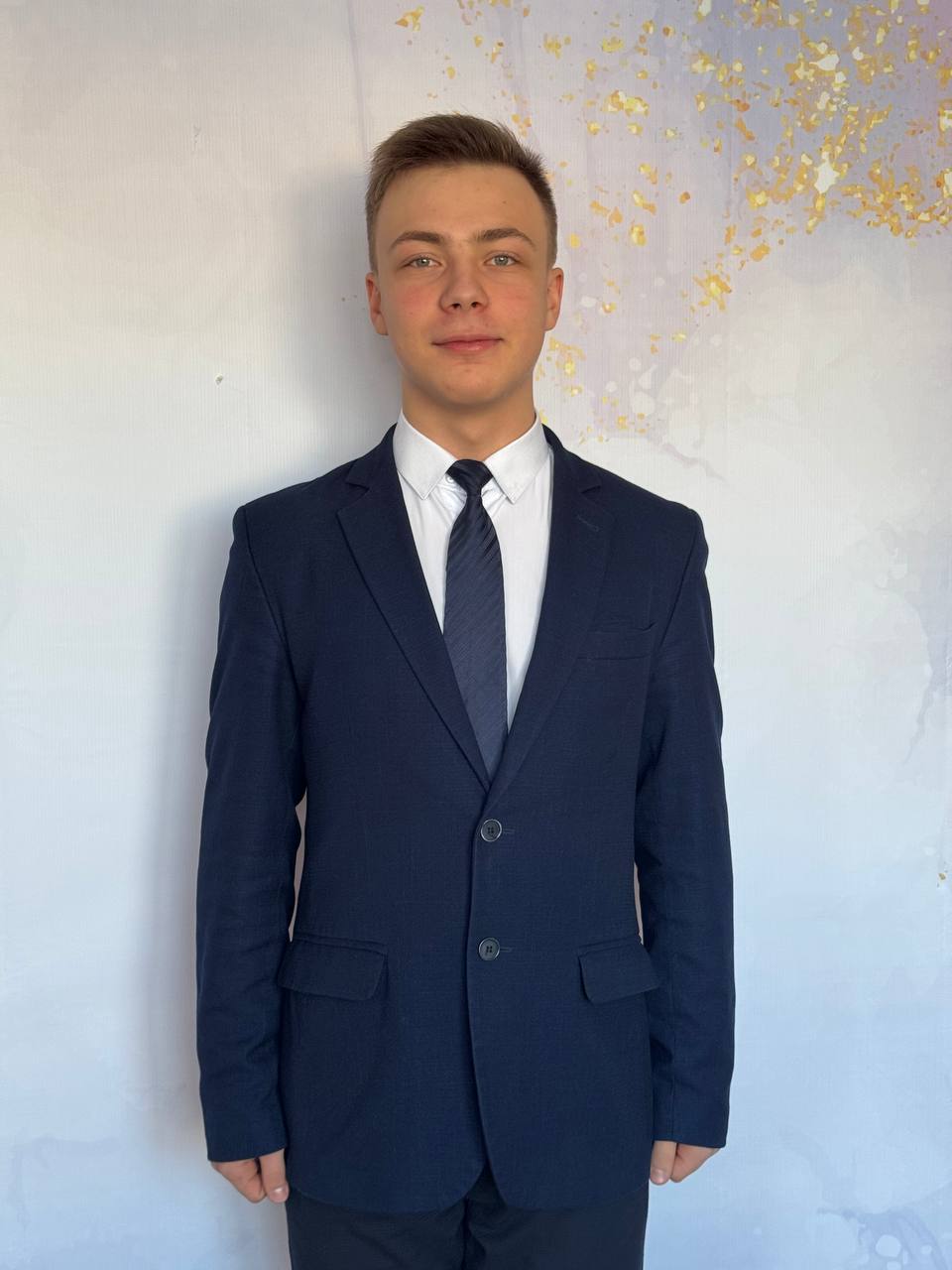 Мареев Максим.